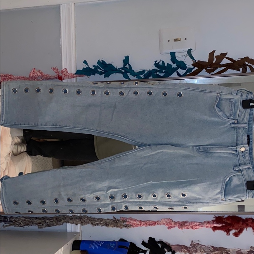 Kendall and Kylie jeans with side detail